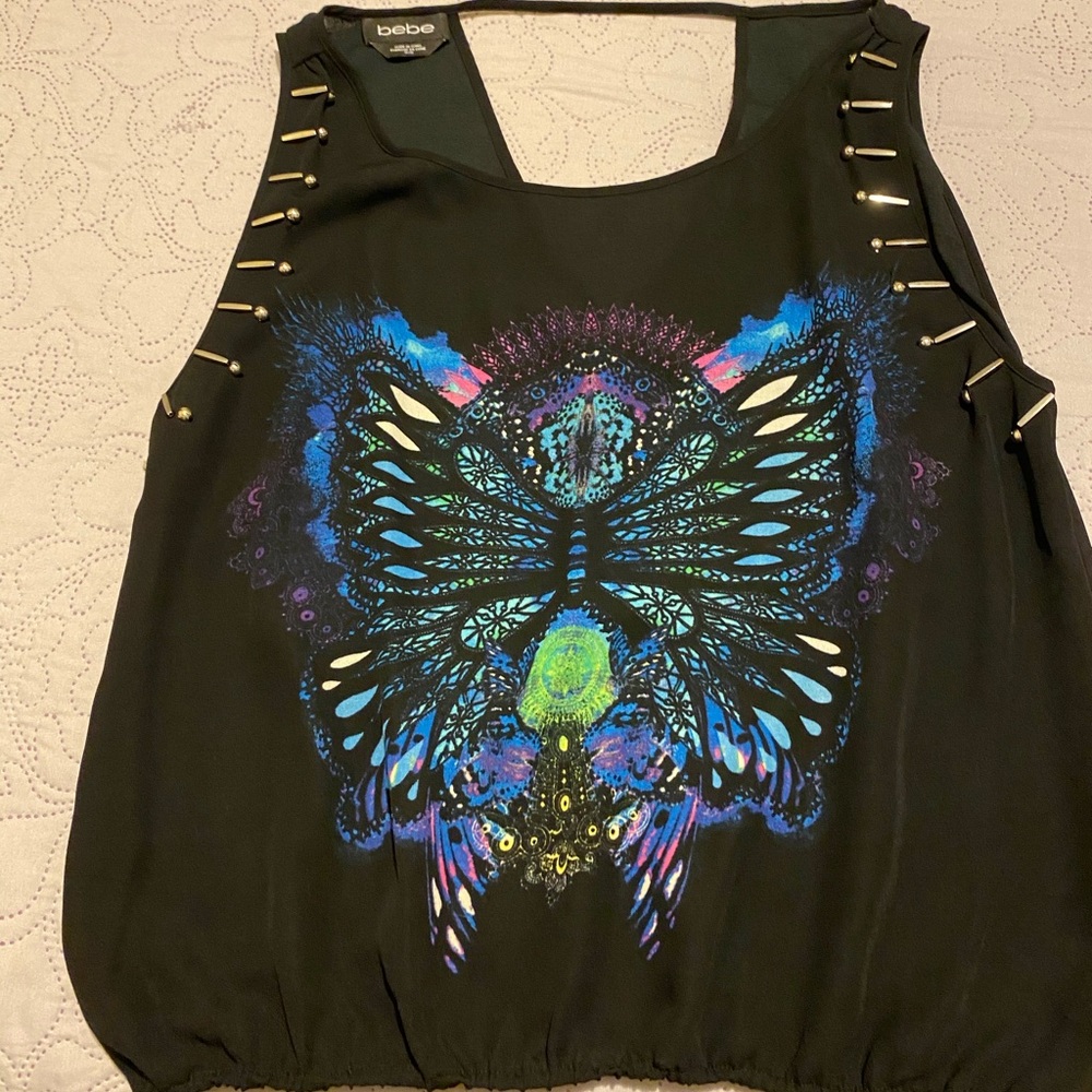 Bebe black top